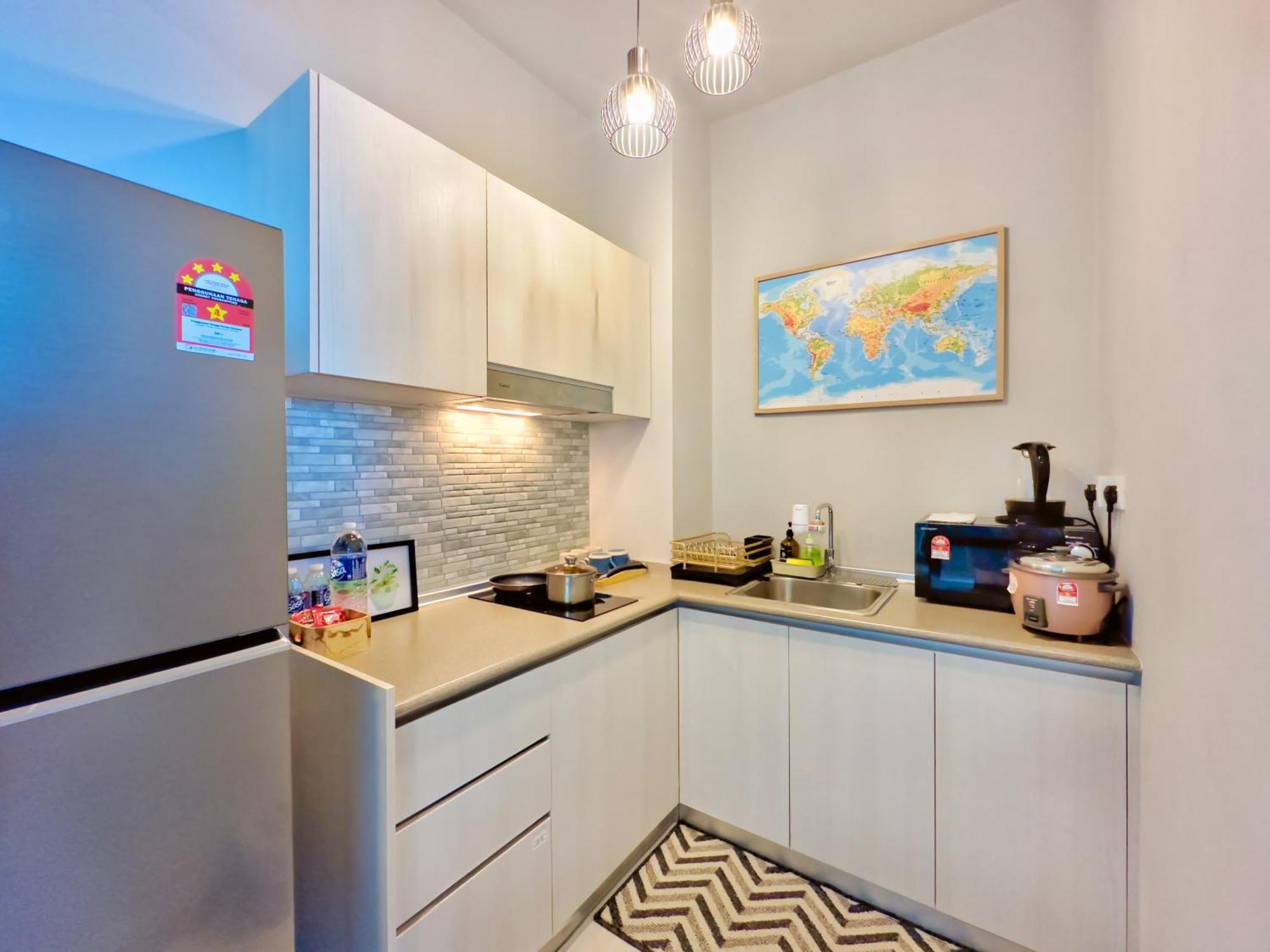 #6 Jesselton Quay City Pads Seaview By Zeluxo Kota Kinabalu Exteriör bild